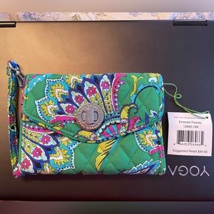 Vera Bradley Emerald Paisley Wristlet